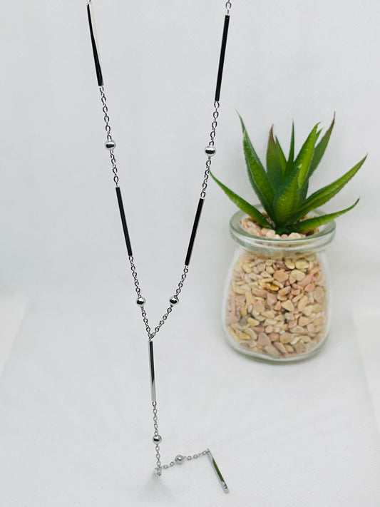 Collier Lara
