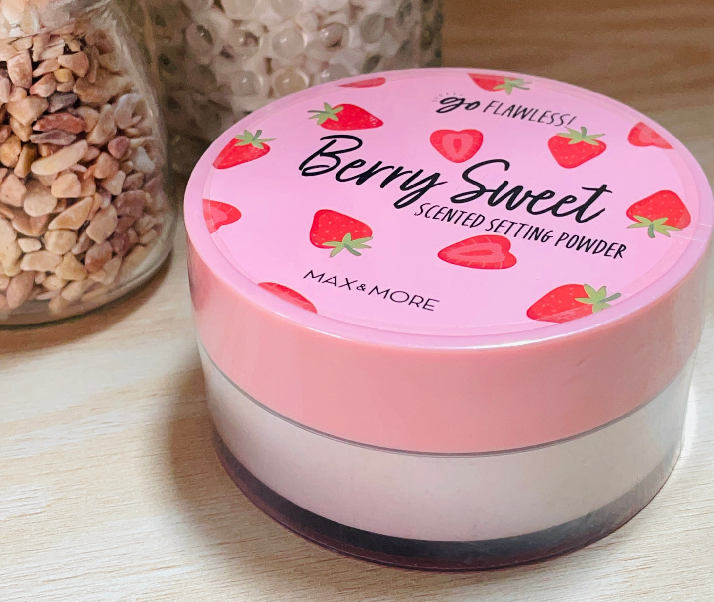 Poudre Fixatrice – Finition Veloutée & Longue Tenue