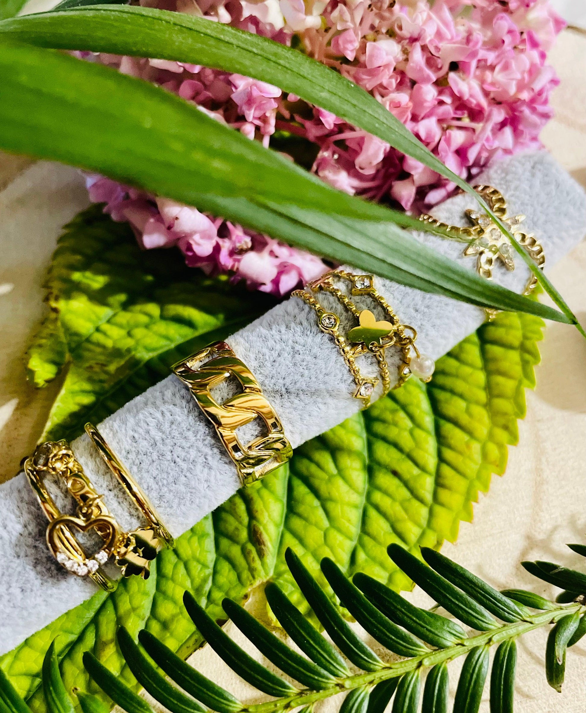 Bague Breloque Feuille Réglable - Andreia Bijoux