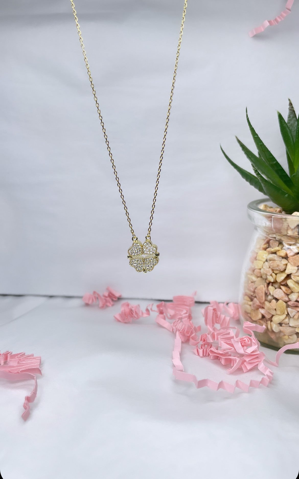 Collier Ela